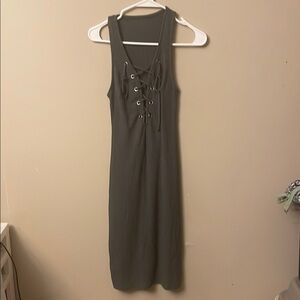 Gray Sleeveless Sheath Midi Dress with Scoop Neck (Bin U) 5/$50